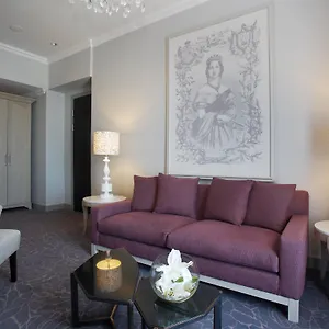 Queen Victoria By Newmark ***** Cape Town