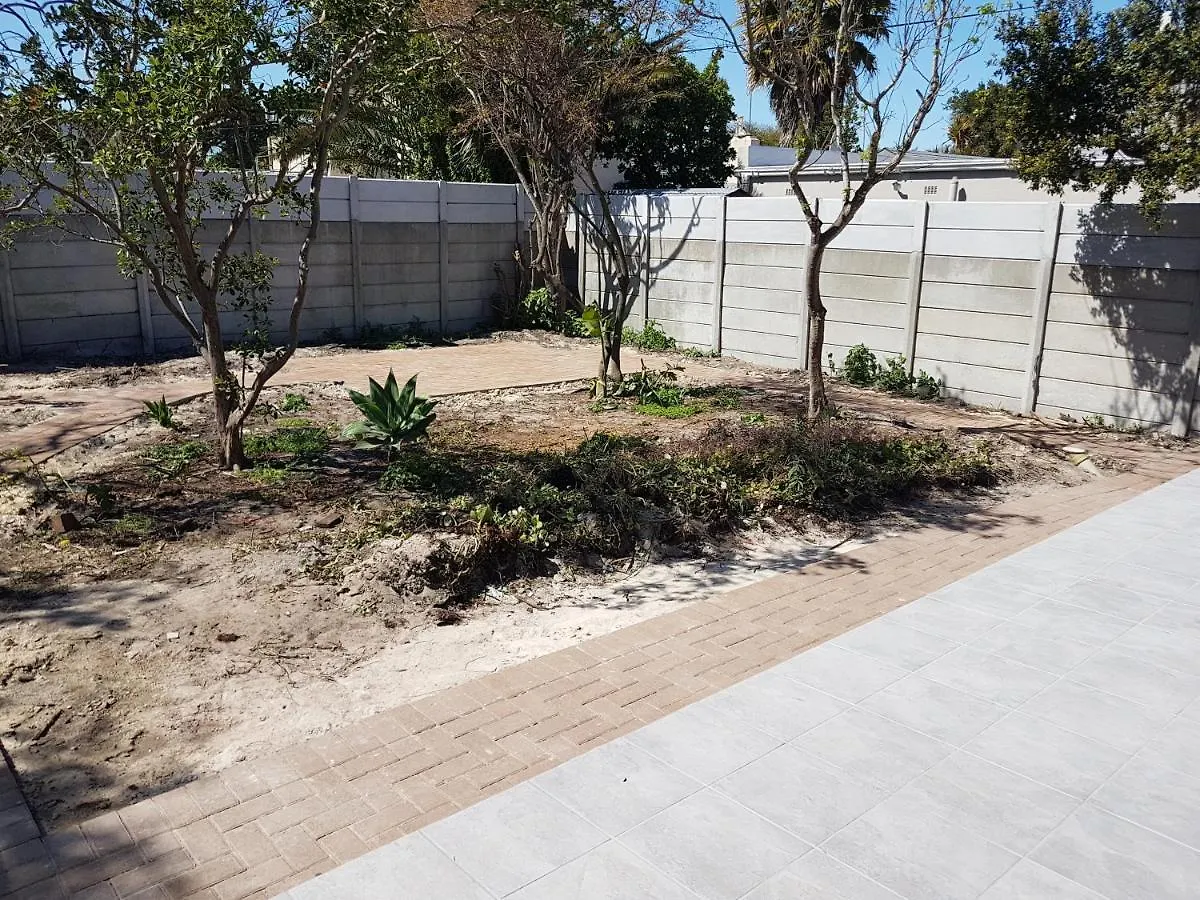 ** Guest house Sharon'S House: Modern Self-Catering Rooms Cape Town South Africa